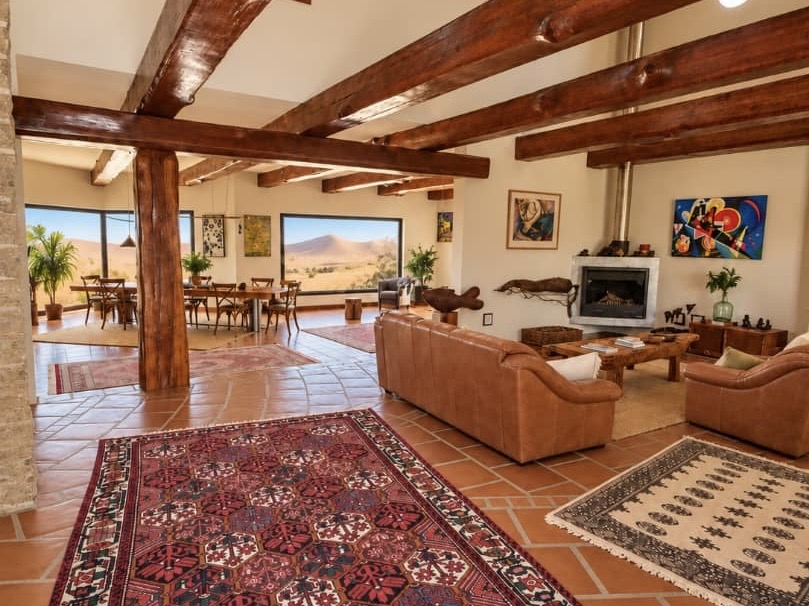 Luxury Villa at Desert Breeze, image 8